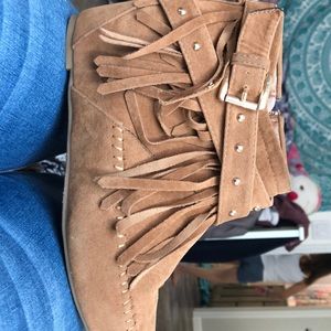 Ankle boots